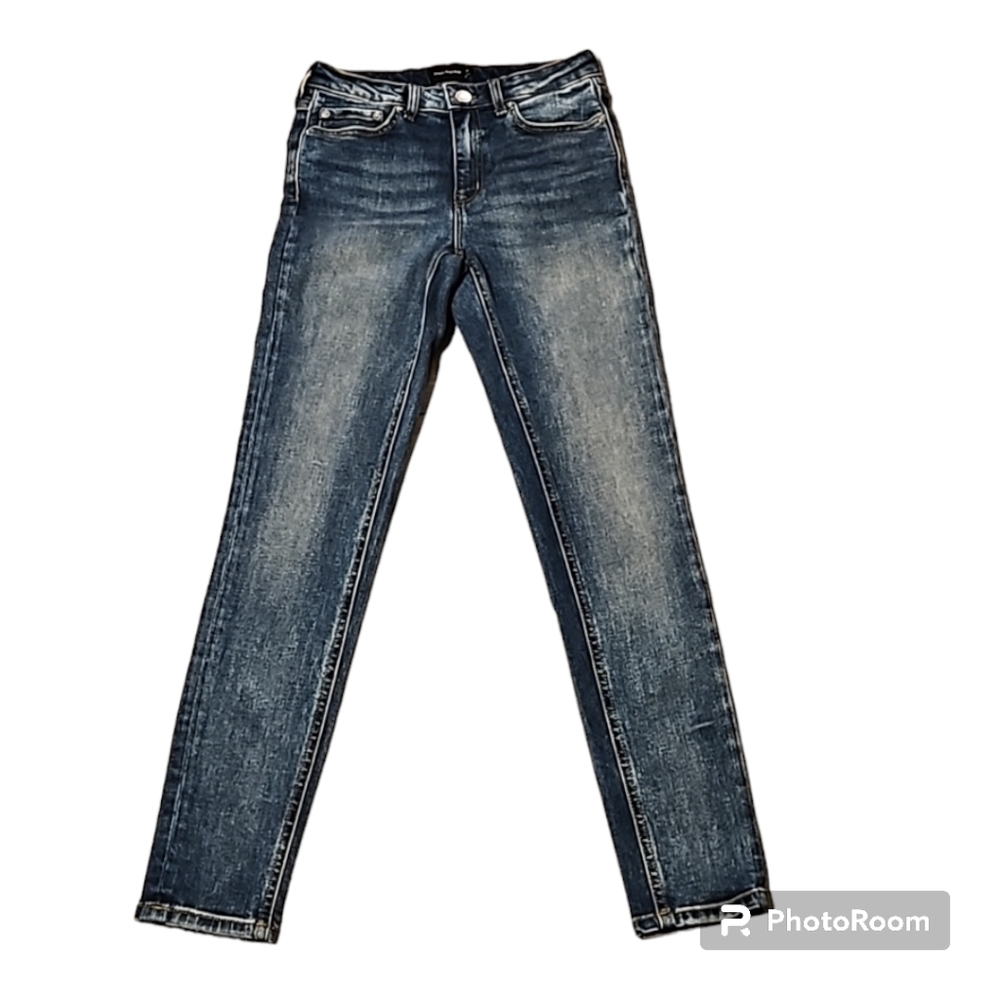☃️NWOT Frank and Oak Debbie Skinny Jeans in Light/Medium Wash
